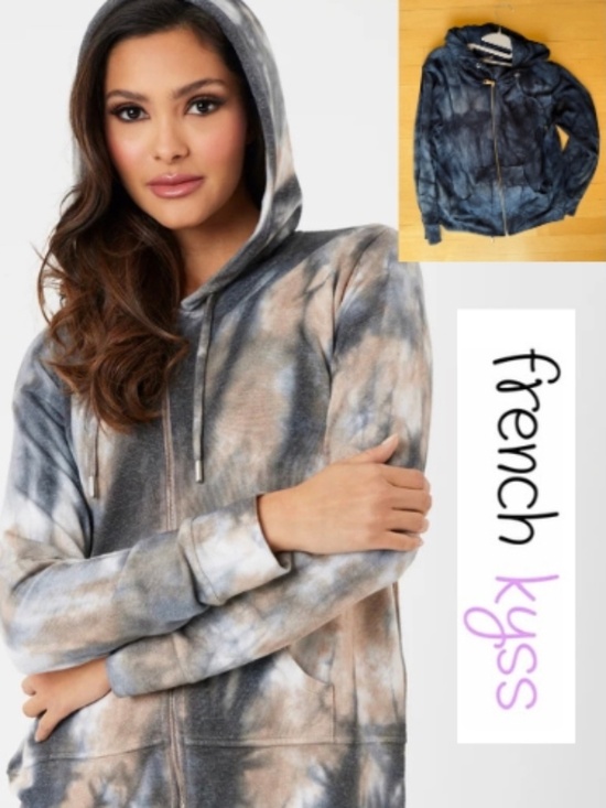 french kyss Tops - French Kyss Marble black/gray wash hoodie, M, CB2589